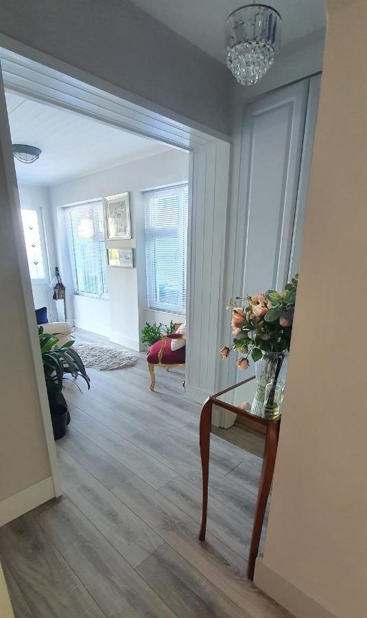124 ,Castlelawn Heights, Headford Road Galway Homestay Exterior foto