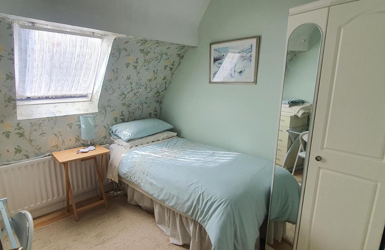 124 ,Castlelawn Heights, Headford Road Galway Homestay Exterior foto